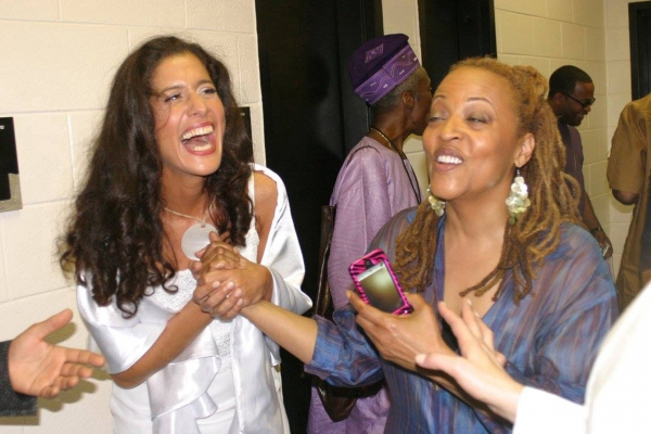 marcia-bittencourt-cassandra-wilson-th-koeke7708D424-E7C6-EB3E-6D46-AB2D6573D99F.jpg